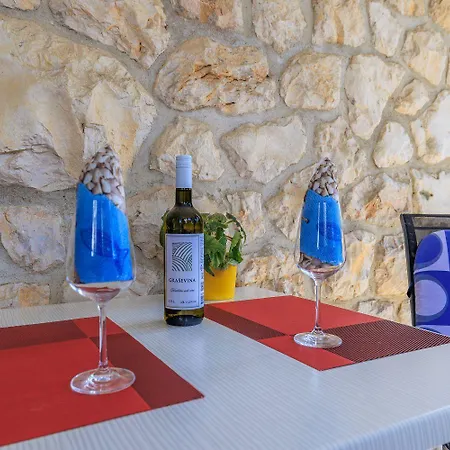 Mediterranes Nur 260 Meter Zum Mit Grill, Klima, Wifi Apartamento *