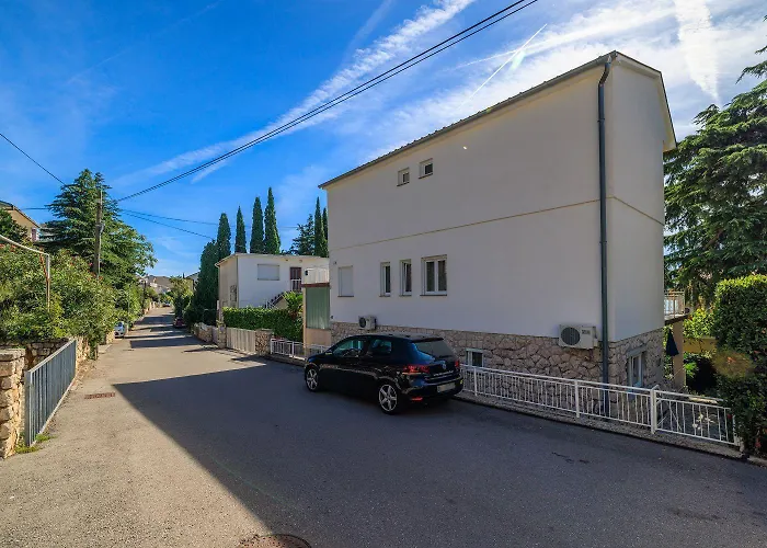 Mediterranes Nur 260 Meter Zum Mit Grill, Klima, Wifi Apartament Dramalj