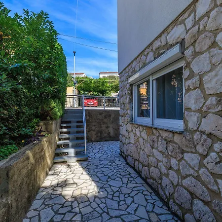 Mediterranes Nur 260 Meter Zum Mit Grill, Klima, Wifi