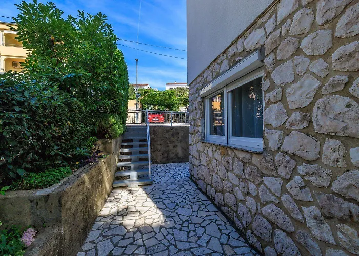 Mediterranes Nur 260 Meter Zum Mit Grill, Klima, Wifi